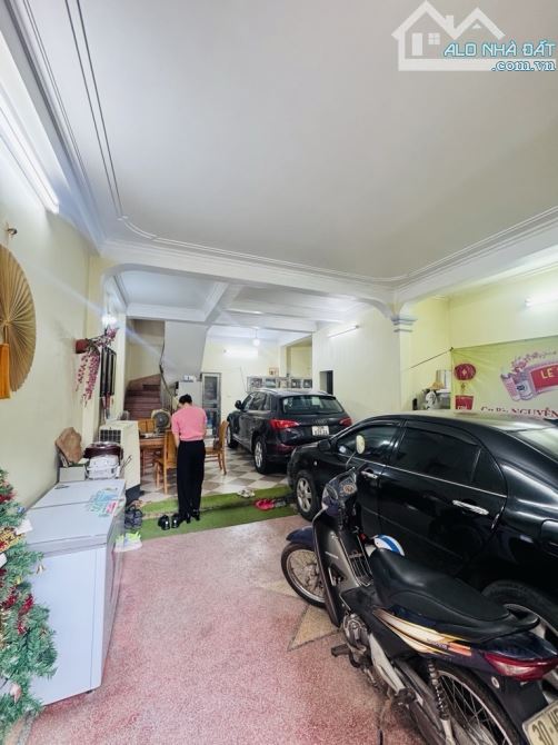 Kim giang .thanh xuân 72m .5 tầng 25 tỷ . Trước cửa 3 ô tô tránh. - 1
