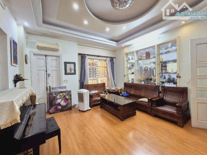 Bán nhà Phố Trần Cung 50m2, 2 thoáng, ô tô tránh, vỉa hè, kinh doanh, dân trí cao 15.9 Tỷ - 1