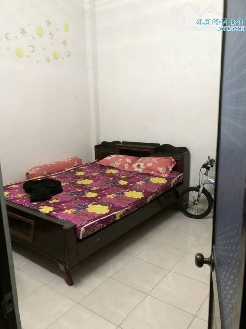 Cần tiền bán gấp căn nhà Đ.Lê Thị Hà, hóc môn 106m2 SHR 2PN. Giá 845 Triệu - 1