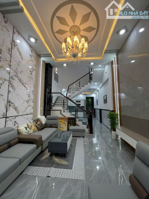 Nhà 4 tầng Mặt Tiền đường THẠNH XUÂN 43 phường TX Q12 DT 64,4m2 (4mx16m) đường 12m💰6,30Tỷ - 1