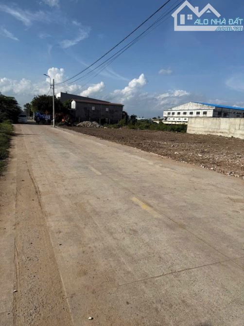 LÊN SÓNG LÔ ĐẤT 647M GẦN ĐƯỜNG DƯƠNG CÔNG KHI, XUÂN THỚI SƠN, HÓC MÔN  GIÁ 8,599 TỶ  Chín - 1