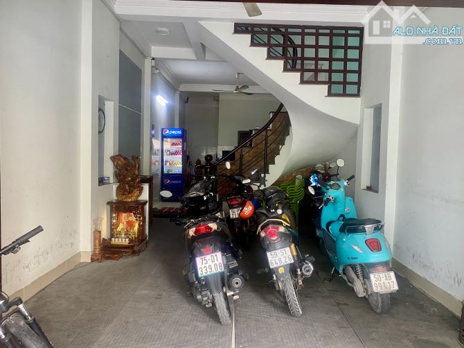 Bán Nhà Khu VIP Tân Sơn Nhì Tân Phú - HXT 8M 4 Tầng -  Giá Nhỉnh 10 Tỷ - 1