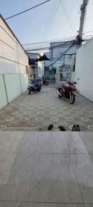 Cần bán nhà trống ở HL65 Tân Hiệp Hóc Môn 4x20 ( 87m2 ) 900 TRIỆU Sổ hồng riêng - 1