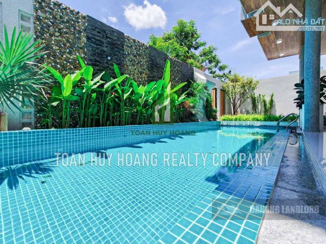 Biệt Thự 6 Phòng Ngủ Hồ Bơi Sang Trọng Tại Sơn Trà - D367 - 1