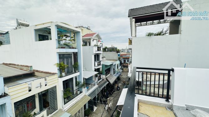 Nhà mới 3 tầng – Hẻm lớn Đường số 8, Bình Hưng Hoà A, Bình Tân - 1