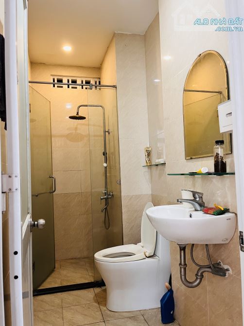 Bán nhà hẻm xe hơi gần vạn phúc,thủ Đức,3 tầng,54m2 giá chỉ 5,6 tỷ,sổ Hồng riêng - 1