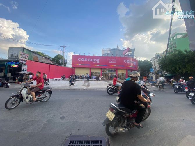 Siêu vị trí Góc mặt tiền Dương Quảng Hàm 40m; 10x15, hđt 72tr/tháng; giá 35 tỷ - 1