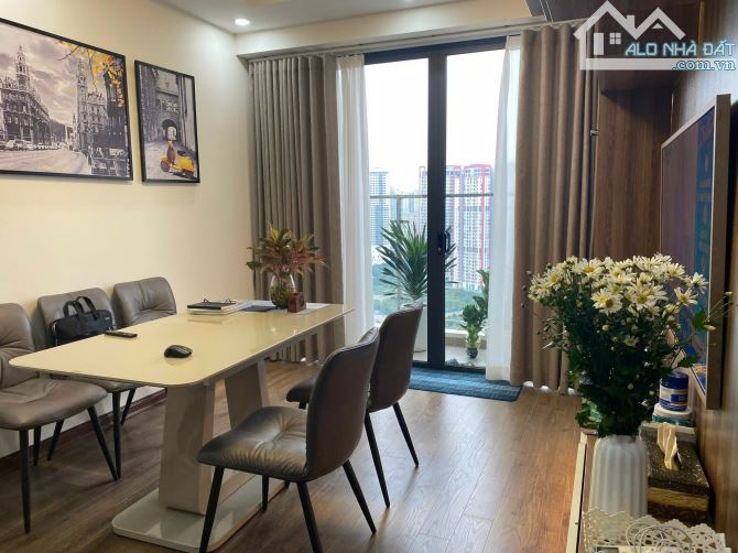 Cho thuê gấp căn hộ làm Văn Phòng 3 Phòng ngủ, 2WC tại Garden Hill giá 12 triệu - 1