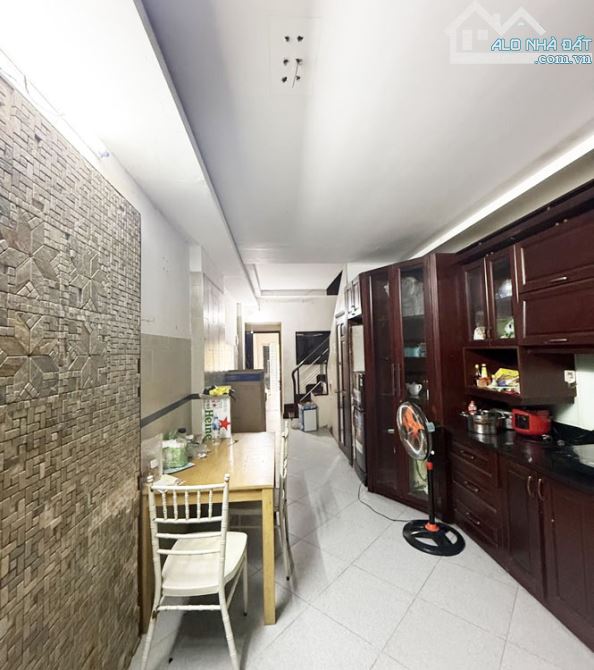 Nhà 3 tầng, Hẻm Xe Hơi, Lê Văn Sỹ, Tân Bình, 50m2, hơn 8 tỷ TL - 1