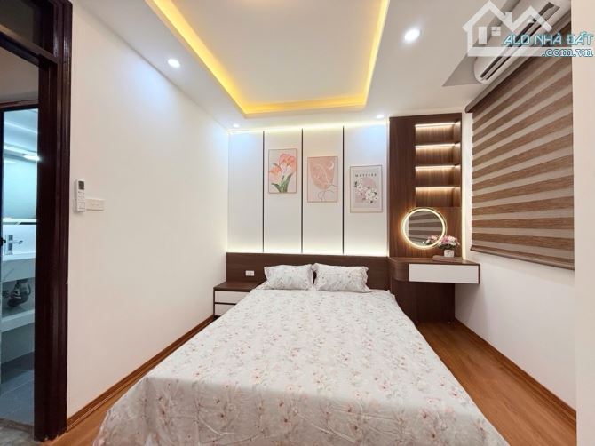 HÀNG HIẾM TRONG PHÂN KHÚC- NHÀ ĐẸP KIM GIANG- DT 25M2 X 5 TẦNG, 6 TỶ - 1