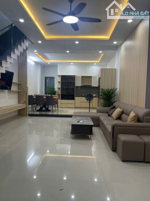 BÁN NHÀ MẶT TIỀN  ĐƯỜNG DƯƠNG THỊ XUÂN QUÝ, MỸ AN, NGŨ HÀNH SƠN, ĐÀ NẴNG - 1