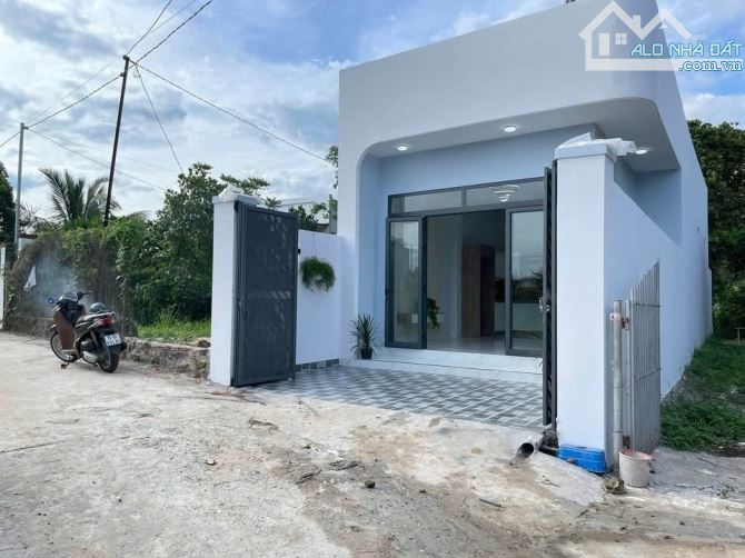 🏡Chủ kẹt tiền muốn bán nhanh nhà cấp 4 gần KDL Bửu Long - 1