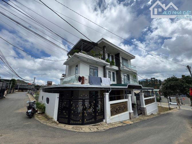 VILLA HAI MẶT TIỀN ĐÃ HOÀN CÔNG ĐƯỜNG DANKIA Ô TÔ NÉ NHAU THOẢI MÁI P7 ĐÀ LẠT - 1