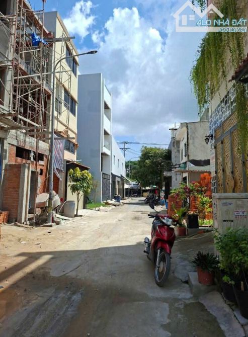 Nhà mặt tiền, 58m2, Quận Bình Tân - 1
