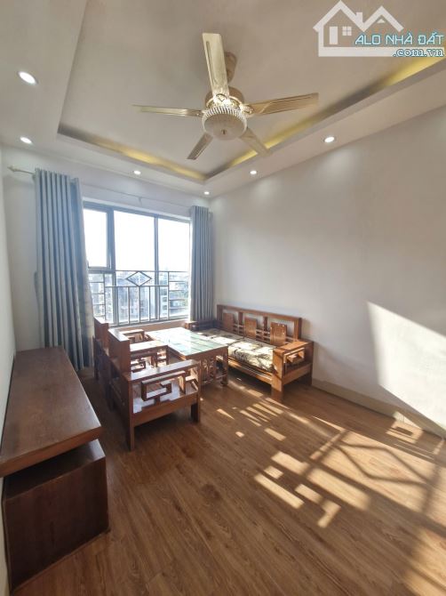 Bán nhanh căn chung cư 70m 2PN ở tòa 19t6 Kiến Hưng- Hà Đông, giá 3.3 tỷ, sẵn sổ đỏ - 1
