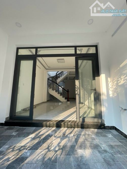 NHÀ ĐẸP 2 TẦNG + SÂN THƯỢNG – HẺM XE HƠI – ĐẶNG NHỮ LÂM, TT. NHÀ BÈ 4x15M-NHỈNH 4 TỶ - 1