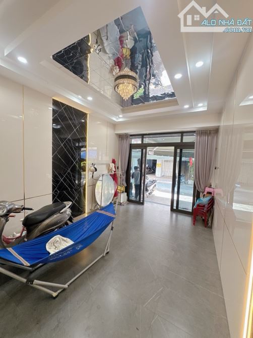 👨 👩  Hạ 500 triệu. CHỦ NHIỆT BÁN NHÀ 62M2. 4 TẦNG. ĐƯỜNG ÔTÔ. ĐỘC LẬP. - 1