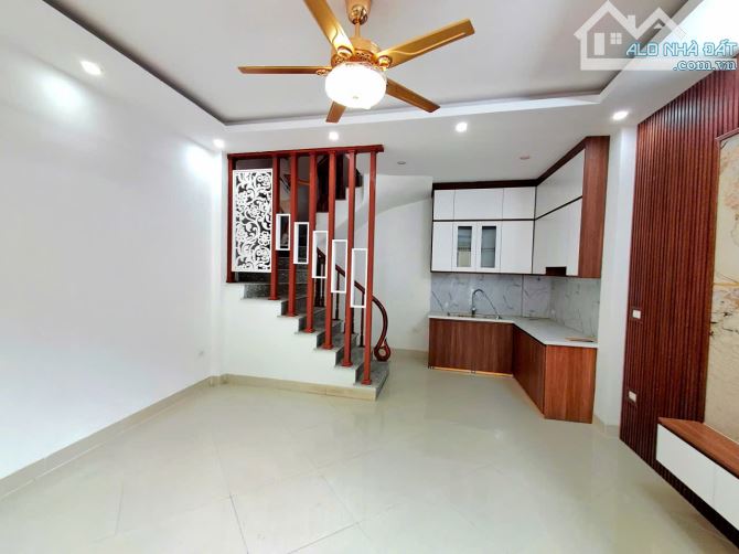 6.15 TỶ-5 TẦNG MỚI-DƯƠNG VĂN BÉ-TÂN KHAI-SÁT Ô TÔ - 1