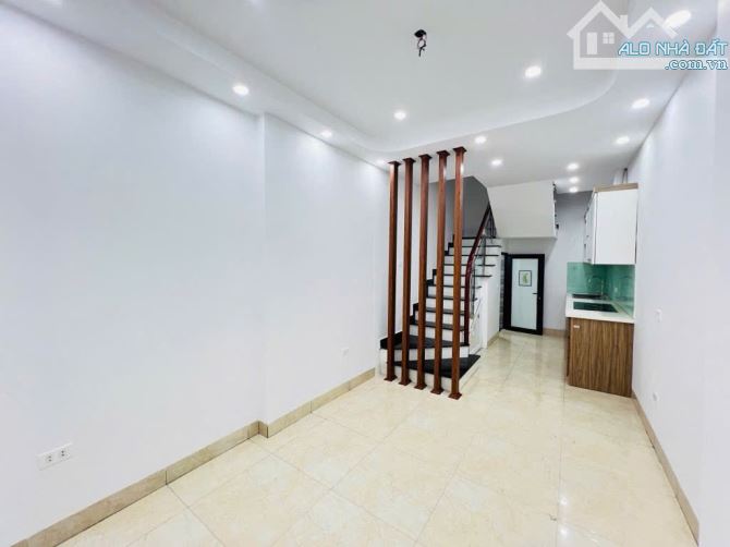 Bán nhà 35m2 Mễ Trì 5 tầng thoáng đẹp, chủ ở có lộc, 20m ra đường oto tránh giá nhỉnh 7 tỷ - 1