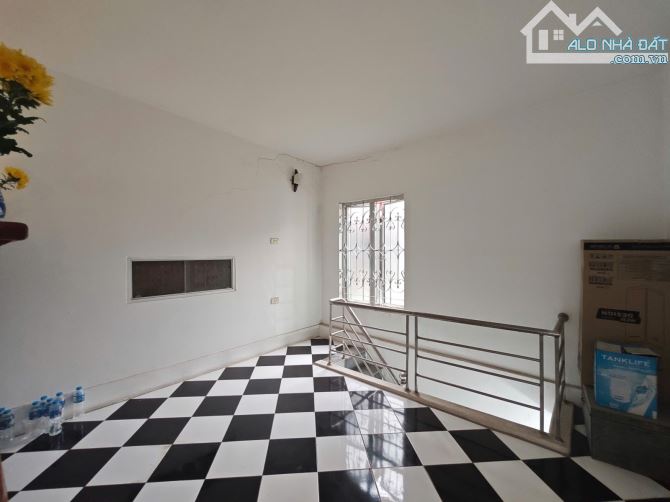 BẠCH MAI , 50M² , BÁN ĐẤT TẶNG NHÀ , GIÁ ĐẦU TƯ , NGÕ THOÁNG , GẦN Ô TÔ , 6,5 TỶ - 1