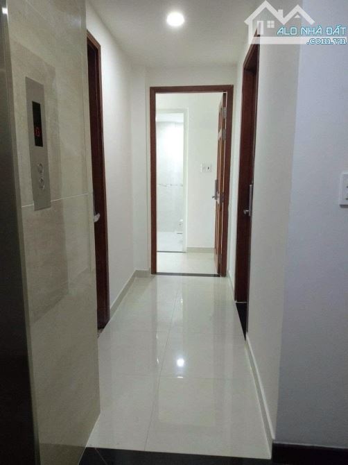 Bán toà CHDV phường 3 ,Quận 10 .DT:8x10m .4 tầng ,TM .11p .Giá :14.5 tỷ - 1