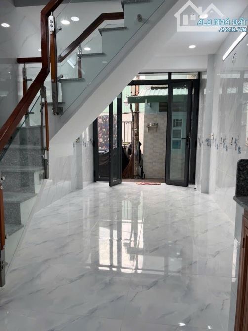 NHÀ SỔ HỒNG RIÊNG - HOÀN CÔNG CHUẨN - HUỲNH TẤN PHÁT - TÂN PHÚ QUẬN 7- CHỈ - 1