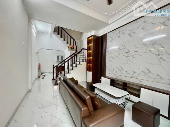 NGÔ QUYỀN VẠN PHÚC HÀ ĐÔNG NHÀ PHÂN LÔ Ô TÔ ĐỖ CỬA KINH DOANH ĐẸP 42m 9 TỶ - 1