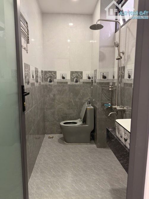 BÁN NHÀ MÊ MẶT TIỀN ĐƯỜNG A6, GIÁ: 3.750 TỶ - 1
