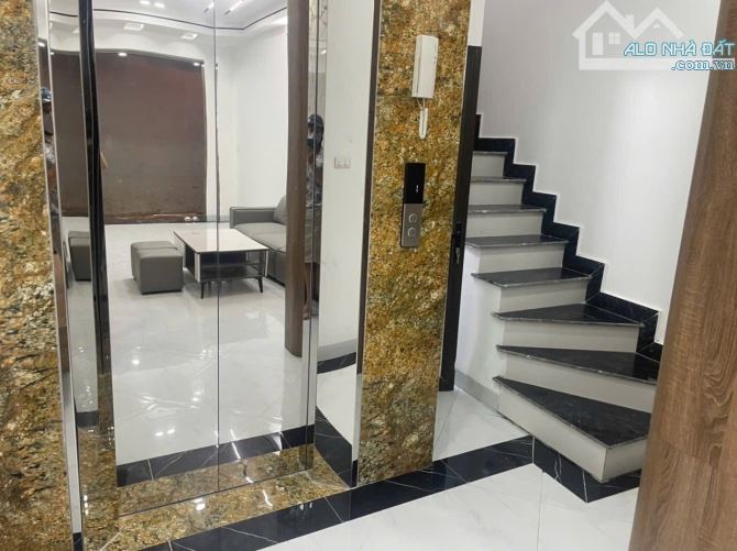 Bán nhà Xuân Thủy – Cầu Giấy 33m², 6 tầng thang máy, full nội thất giá chỉ 10.2 tỷ có TL - 1