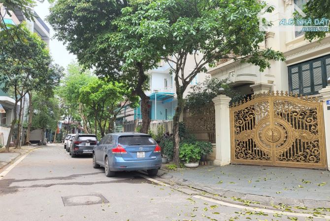 Đất đẹp Đỗ Nhuận, Phố Lôc. Gần CV Hoà Bình. Phân lô, vỉa hè 3m, oto tránh dừng đỗ. - 1