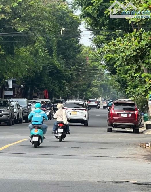 Bán lô đất mặt tiền Hồ Tùng Mậu, quận Thanh Khê, tp Đà Nẵng- Diện tích : 103m2 - 1