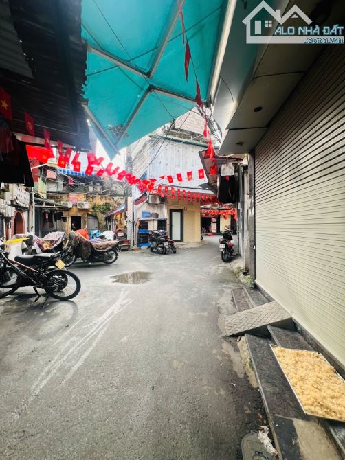 Bán nhà Văn Chương 6T, 30m², MT 4.6m – Giá 6.6 tỷ. Ô tô đỗ cửa. - 1