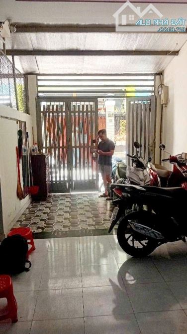 🔥VIP -CÁCH MẠNG THÁNG 8 - TRUNG TÂM QUẬN 3 - GIÁ: 9,5 TỶ TL  - 84M2 - 3 TẦNG - 8 PN - 8WC - 1