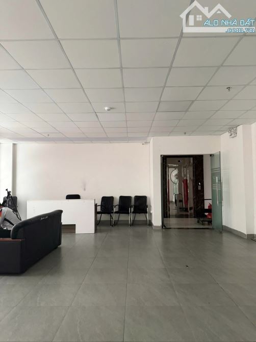 BÁN TOÀ NHÀ PHỐ DƯƠNG KHUÊ, CẦU GIẤY - LÔ GÓC 180M x 10T CÓ HẦM - DÒNG TIỀN 250TR/TH - 1
