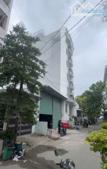Bán kho 200m2, tỉnh lộ 10, cách Tên Lửa 200m, cách AEON Bình Tân 5p. - 1