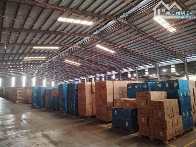 Cho thuê 6500m2 xưởng ngay KCN Vsip 2, Bình Dương, PCCC tự động, hoàn công giấy tờ đầy đủ - 1