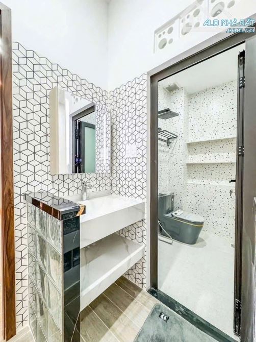 BÁN NHÀ MỚI XÂY MT ĐINH ĐỨC THIỆN, GẦN CỔNG CHÀO HUYỆN CẦN ĐƯỚC, 105M2, GIÁ 2 TỶ 6 - 12