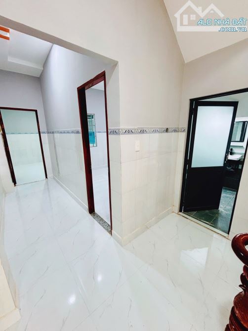 NGỘP BÁN NHANH NHÀ 1 LẦU 5 x 20M ĐƯỜNG THÔNG XE HƠI CÁCH QL50 ĐÚNG 100M - 12