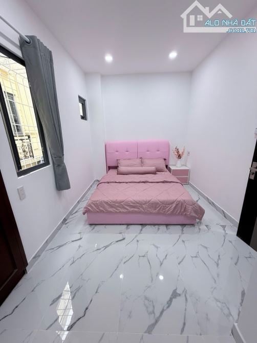 SIÊU PHẨM BÌNH THẠNH - MẶT TIỀN - XINH LUNG LINH - 3 TẦNG BTCT - 3 PN - FULL NỘI THẤT C - 12