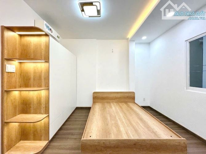 SIÊU PHẨM 3 MẶT NGUYỄN ĐÌNH CHÍNH P11 PHÚ NHUẬN 4 TẦNG 60 M2 - 13