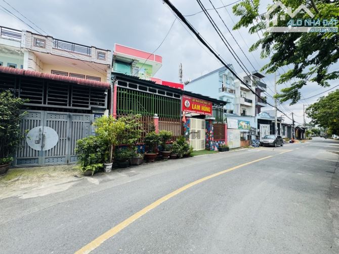 💥 Nhà 2 tầng 2 mặt tiền gần 150m2 Đường Mỹ Huề Trung Chánh Hóc Môn.Dt 4,6m*32m.💵 6,5 ty. - 13