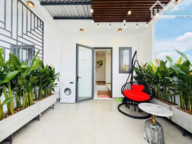SIÊU PHẨM 5 TẦNG THANG MÁY 450KG, KHU ĐỒNG BỘ PHẠM VĂN CHIÊU GÒ VẤP, 4*15m, NHỈNH 9 TỶ - 16
