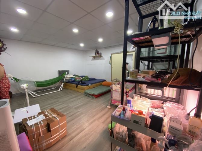 Nhà chưa qua đầu tư 144m2 hẻm xe hơi 9,5 x 15m đường số 8 Phường 11 Gò Vấp nở hậu không QH - 2