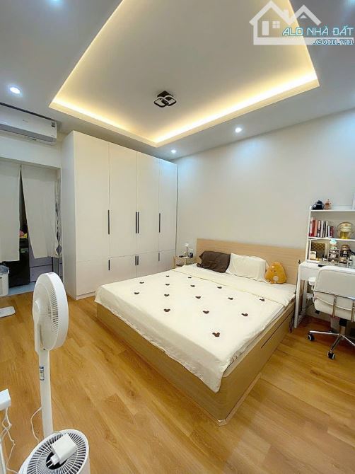 SIÊU PHẨM TẬP THỂ HOÀNG QUỐC VIỆT, TẦNG 1, NGÕ OTO TRÁNH, FULL NỘI THẤT, SỔ ĐỎ, Ở NGAY - 2