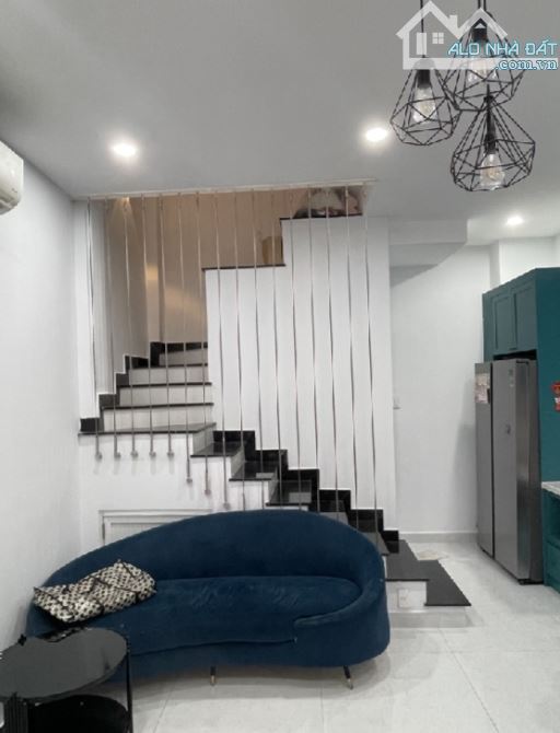 Nhà mới đẹp HXH Trần Quốc Thảo quận 3 - 2