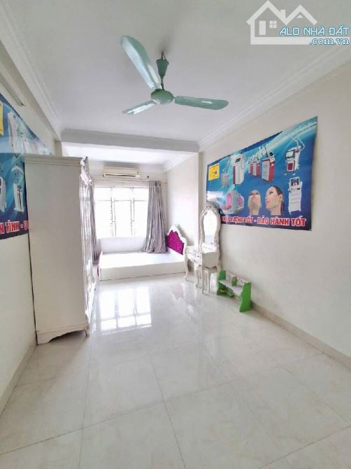 ĐÔNG THIÊN , DÂN XÂY OTO ĐẬU CỬA NGÕ THÔNG THOÁNG GIÁ 7 TỶ - 2