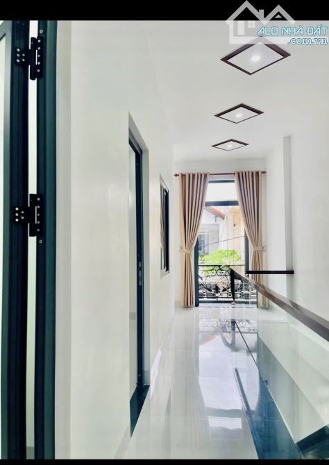 Nhà 2 tầng Tân Cổ Điển ô tô tận sân Phan Chu Trinh - 2