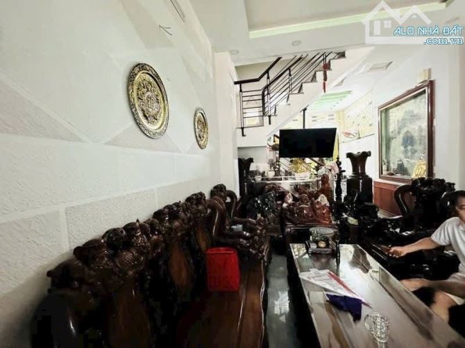 CHỦ GÂP BÁN -HXH-Ngay CHỢ- nguyễn thị búp - 2