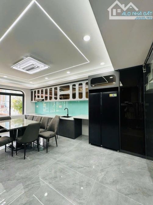 TRẦN THỊ CỜ -THANG MÁY – 4m x 22m - 6 TẦNG - FULL NỘI THẤT - OTO VÀO NHÀ – GIÁ 8.9 TỶ TL - 2