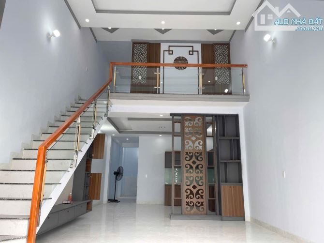 Bán nhà gác lửng Sổ Riêng đổ kiên cố Khu phố 4B, Trảng Dài - biên hoà - 2
